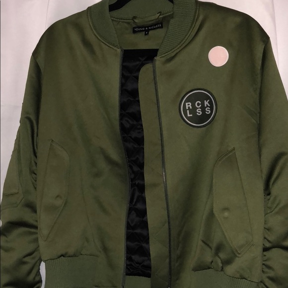 Green bomber jacket - Picture 2 of 7